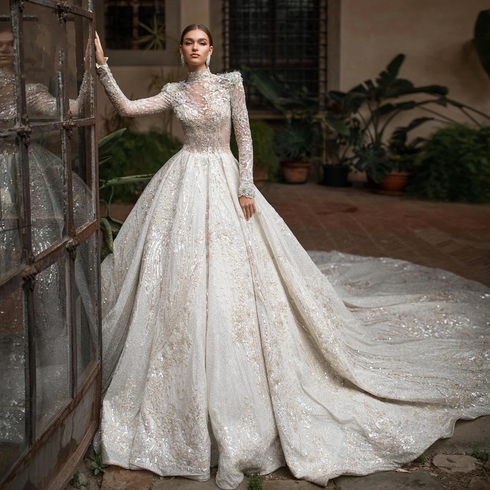 High Neck Royal Wedding Dresse - đánh giá và giá Badminton Victory