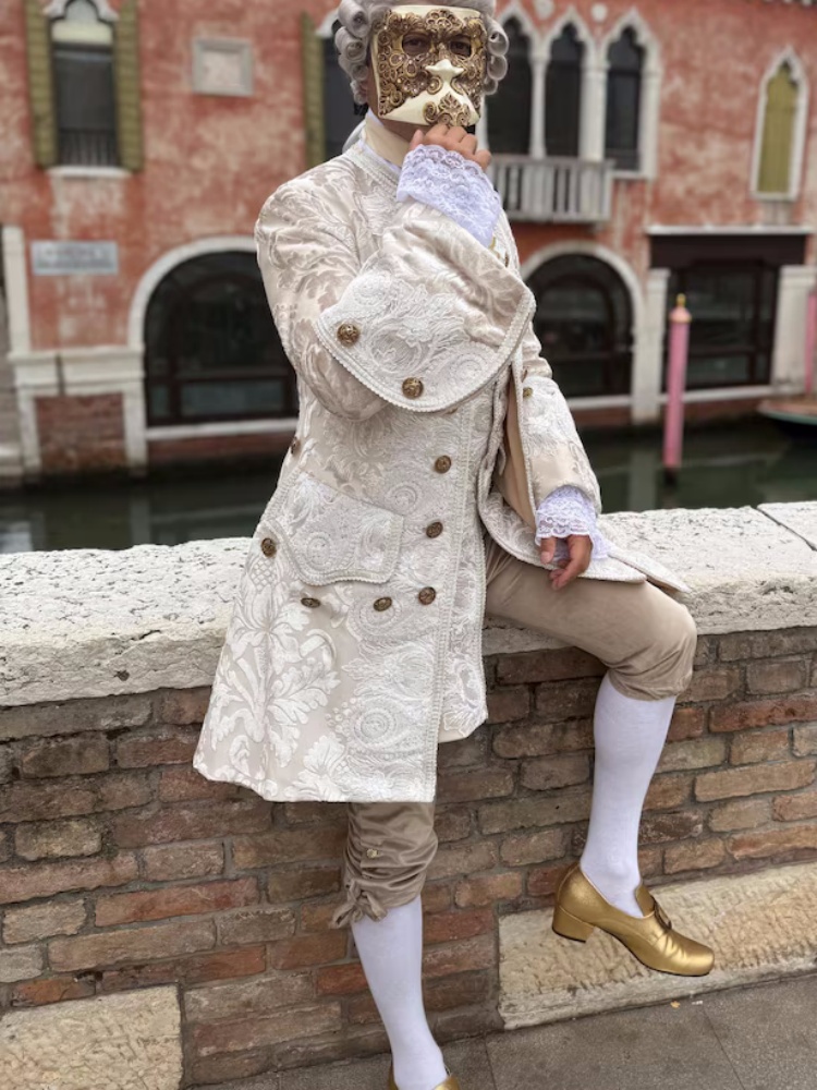 1700s White French Court Weddi - đánh giá và giá Badminton Victory