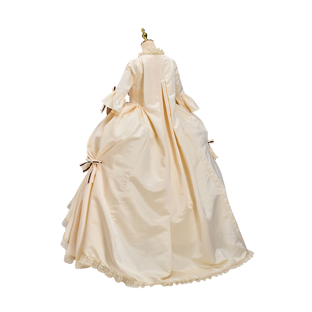 Rococo Marie Antoinette Queen  - đánh giá và giá Badminton Victory